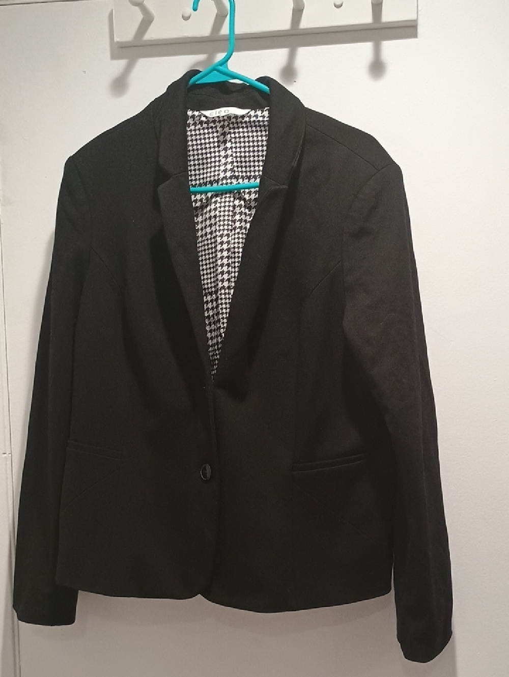 NWOT Black Single-Button Women's Blazer with Houndstooth Lining